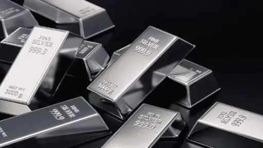 قفزة تاريخية.. الفضة تبلغ مستوى 100 دولار للأونصة عالميًا