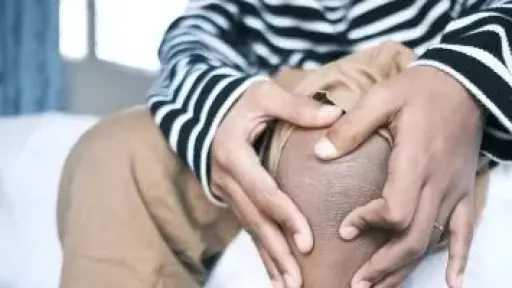 حلول سحرية لمواجهة جفاف البشرة في فصل الشتاء.. نصائح وعلاجات منزلية فعّالة