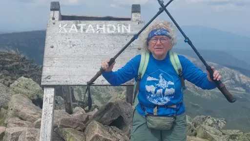 بيتي كيلينبرجر.. مُسنة تتحدى الزمن وتكسر الأرقام القياسية في درب الأبالاش