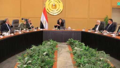 د.مايا مرسي: حماية الأسرة المصرية من مخاطر امتناع الملزم بالنفقة عن أدائها د.مايا مرسي: حماية الأسرة المصرية من مخاطر امتناع الملزم بالنفقة عن أدائها