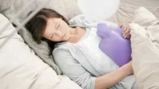 ألم الدورة الشهرية.. مؤشر على مشكلات صحية تستدعي الانتباه