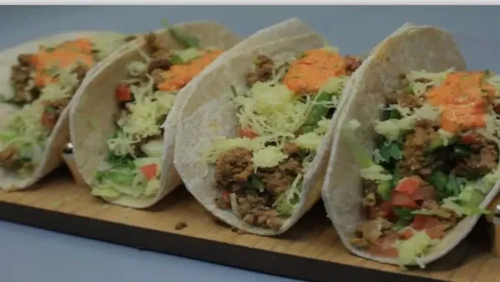 تاكو باللحمة