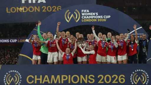 أرسنال للسيدات يحقق أكبر جائزة مالية في تاريخ كرة القدم النسائية بتتويج ملحمي