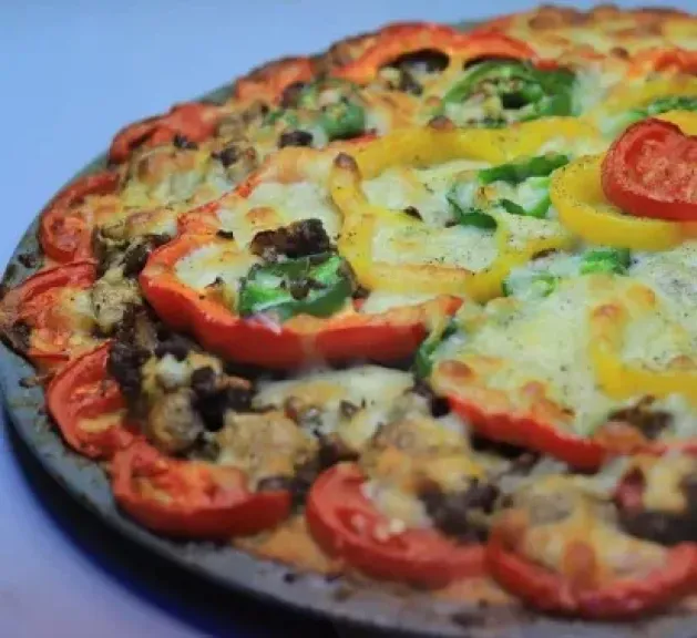 بيتزا القرنبيط