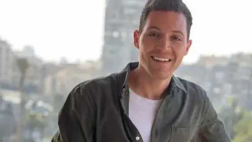 محمود حجازي تحت المجهر .. تفاصيل صادمة حول اتهامه باغتصاب أجنبية محمود حجازي تحت المجهر .. تفاصيل صادمة حول اتهامه باغتصاب أجنبية