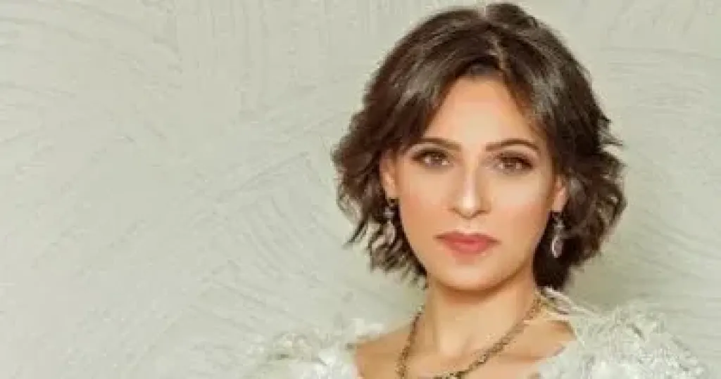 والدة الفنانة نورهان