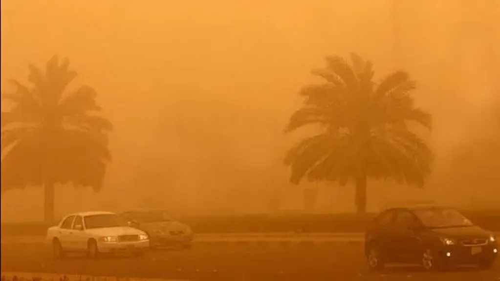 رياح محملة بالأتربة