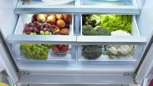 احذر من تخزين الخضروات والفاكهة في درج واحد.. أضرار صحية قاتلة تنتج عن الإهمال في التخزين