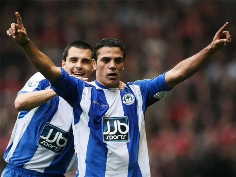 اللاعب عمرو زكي