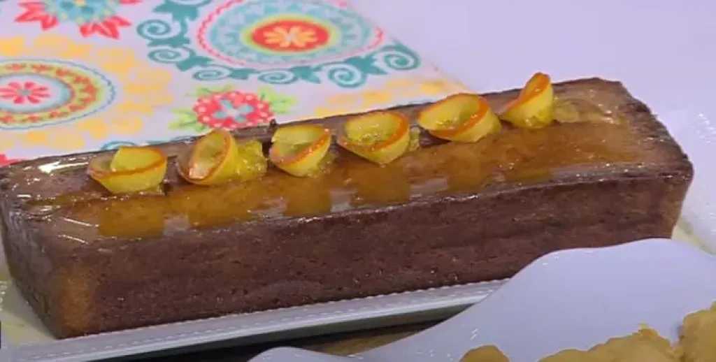 كيك البرتقال بزيت الزيتون والشربات.. وصفة مبتكرة بطعم غني ومذاق صحي