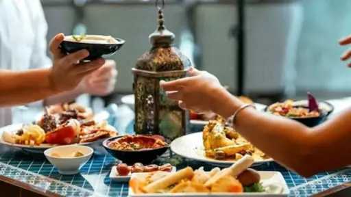 تحذيرات صحية للسيدات قبل رمضان.. اختيارات خاطئة في التسوق تُضاعف العطش والإرهاق خلال الصيام