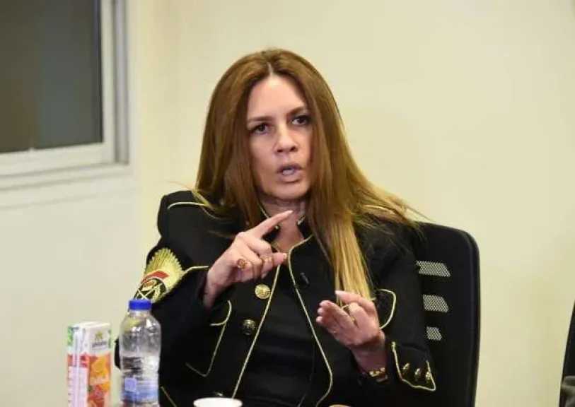 دينا كريم تنفي أي تعديلات على سيناريو مسلسل ”مناعة”