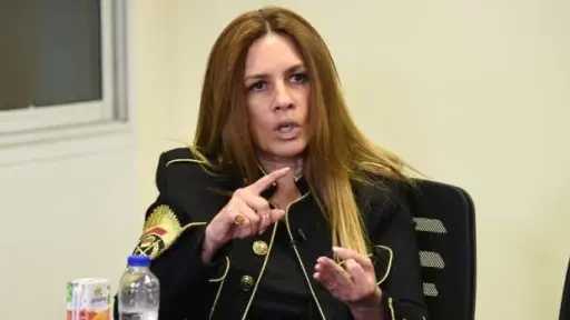 دينا كريم تنفي أي تعديلات على سيناريو مسلسل ”مناعة”