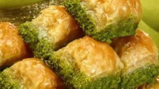 البقلاوة التركية.. حلوى شرقية لا تغيب عن المائدة الرمضانية