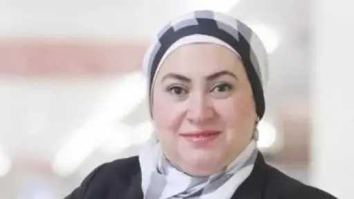 تقديراً لعطائه.. القصر العيني يشيد بجهود مدير مستشفى النساء والتوليد السابق ويعلن تعيين مديرة جديدة