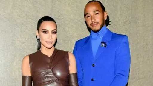 كيم كارداشيان تشعل مواقع التواصل بفيديو عائلي يثير الجدل حول علاقتها بلويس... كيم كارداشيان تشعل مواقع التواصل بفيديو عائلي يثير الجدل حول علاقتها بلويس هاميلتون