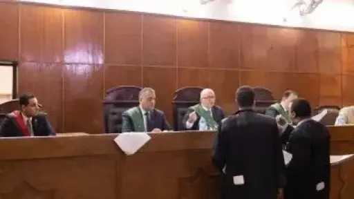 حبس متهم بسوهاج سنتين لابتزازه فتاة بنشر صورها على فيسبوك