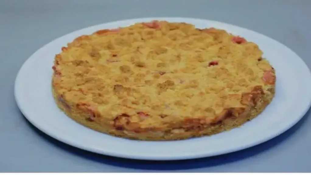 عيد الحب.. وصفة لتحضير بار تشيز كيك الفراولة لإسعاد العائلة في المنزل