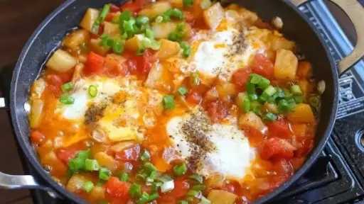 طريقة جديدة لتحضير الشكشوكة بمذاق شهي وألوان مبهجة طريقة جديدة لتحضير الشكشوكة بمذاق شهي وألوان مبهجة