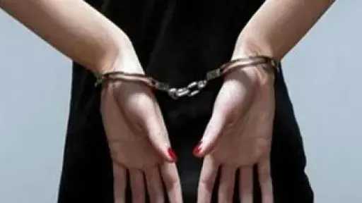 بحكم محكمة.. السجن سنة لربة منزل بتهمة قتل ابنتها الحامل فى قنا بحكم محكمة.. السجن سنة لربة منزل بتهمة قتل ابنتها الحامل فى قنا