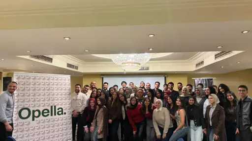 «Chapters» يفتح أبواب المستقبل: طلاب صيدلة القصر العيني يقودون حوار الذكاء الاصطناعي في سوق الدواء