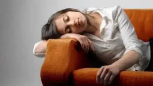 النوم بعد السحور في رمضان.. أضرار صحية وحلول لتجنبها النوم بعد السحور في رمضان.. أضرار صحية وحلول لتجنبها