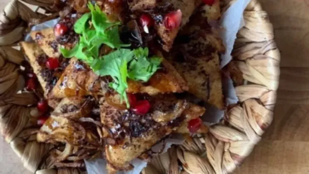 سمبوسك بالدجاج المسخن