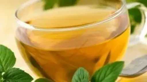 أطعمة لتعزيز صحة البشرة والتغلب على مشاكلها الشائعة أطعمة لتعزيز صحة البشرة والتغلب على مشاكلها الشائعة