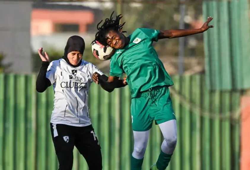 تحذيرات صارمة للاعبات الكرة النسائية خلال شهر رمضان لمنع زيادة الأوزان