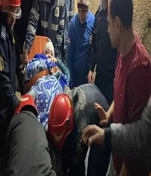 لفتة إنسانية.. استجابة أمنية فورية تنقذ سيدة مريضة في الغربية