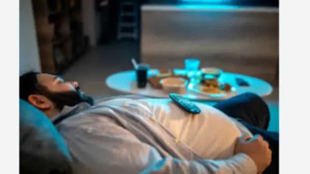 أسباب الخمول بعد الإفطار في رمضان ونصائح للوقاية منه