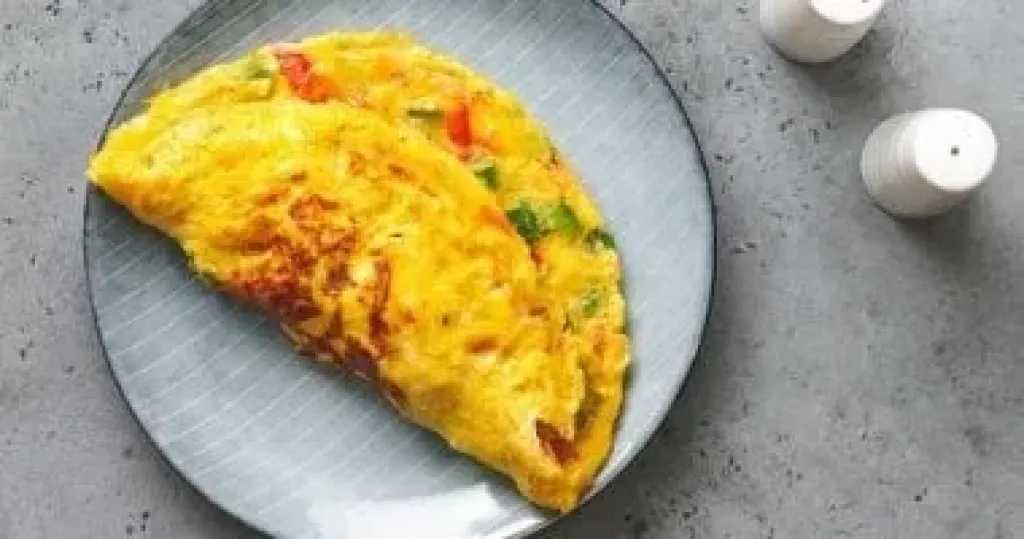 انا حوا يقدم وجبة سحور اليوم الخامس.. بيض أومليت بالخضار..بالهنا