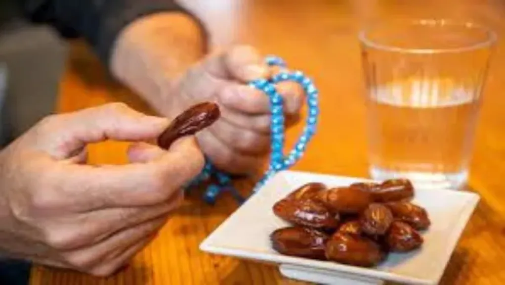 الإفطار بالخطأ