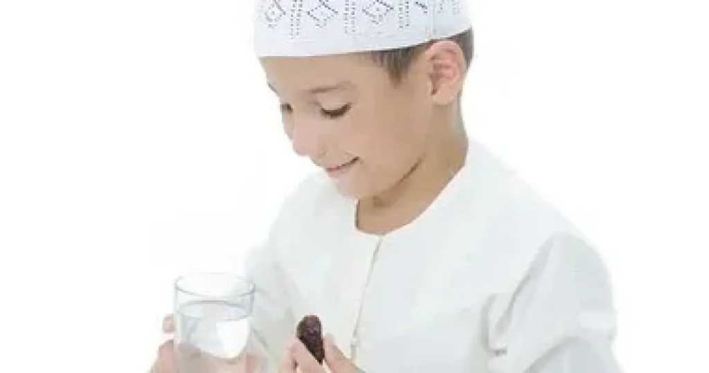 تغذية سليمة لضمان صيام آمن للأطفال في رمضان