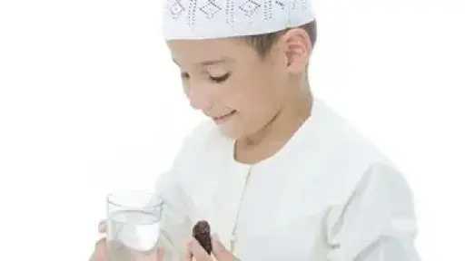 تغذية سليمة لضمان صيام آمن للأطفال في رمضان