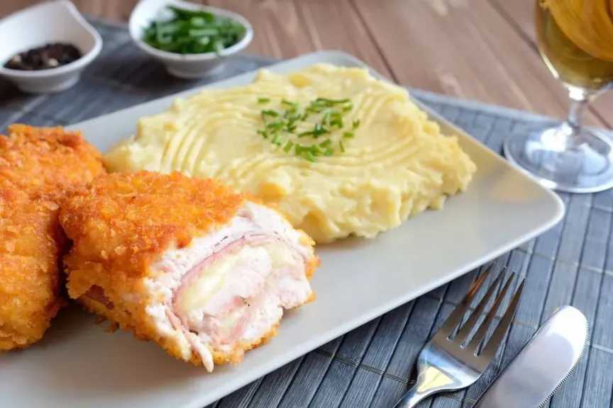 الكوردون بلو الاقتصادي.. طبق فاخر بتكلفة تناسب الجميع