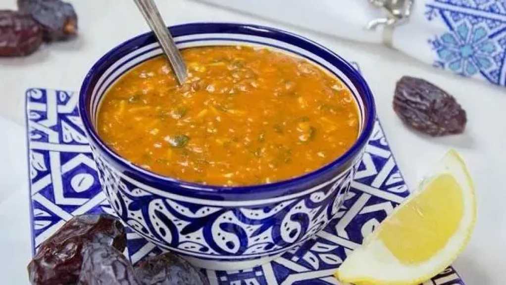 الحريرة.. طبق رمضاني مغربي لا غنى عنه بمذاقه الغني وقيمته الغذائية