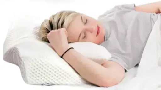 الدراسة تكشف تأثير النوم على وسائد مرتفعة لمرضى الجلوكوما