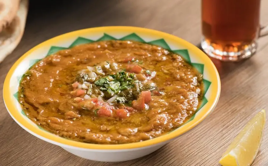 الفول الحار