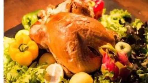 انا حوا يقدم وجبة فطور اليوم العاشر من رمضان ملوخية بالدجاج بنكهة لذيذة.. بالهنا