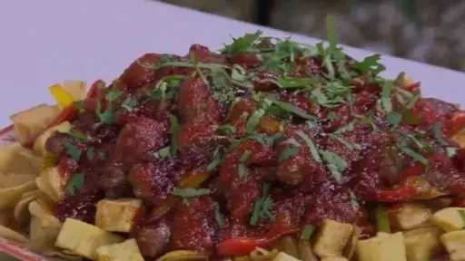 فتة السجق.. وصفة شهية لتزيين مائدة الإفطار في رمضان فتة السجق.. وصفة شهية لتزيين مائدة الإفطار في رمضان