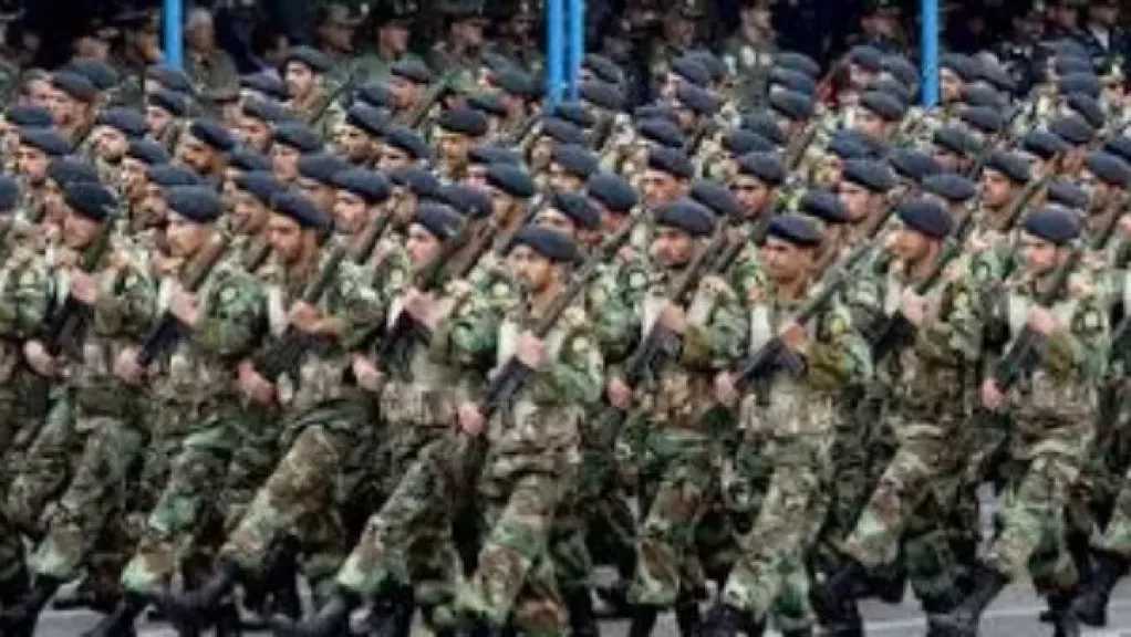 تصاعد التوتر بين إيران وإسرائيل بعد مقتل قيادات إيرانية بارزة وهجمات صاروخية متبادلة