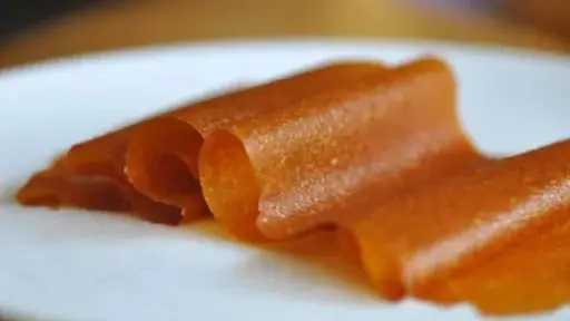 طريقة إعداد قمر الدين في المنزل لضمان الطعم الطبيعي وفوائد غذائية عالية طريقة إعداد قمر الدين في المنزل لضمان الطعم الطبيعي وفوائد غذائية عالية