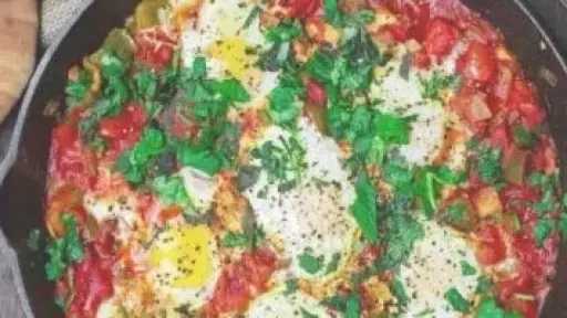 انا حوا يقدم وجبة سحور اليوم الثاني عشر من رمضان.. شكشوكة البيض والجبنة..بالهنا