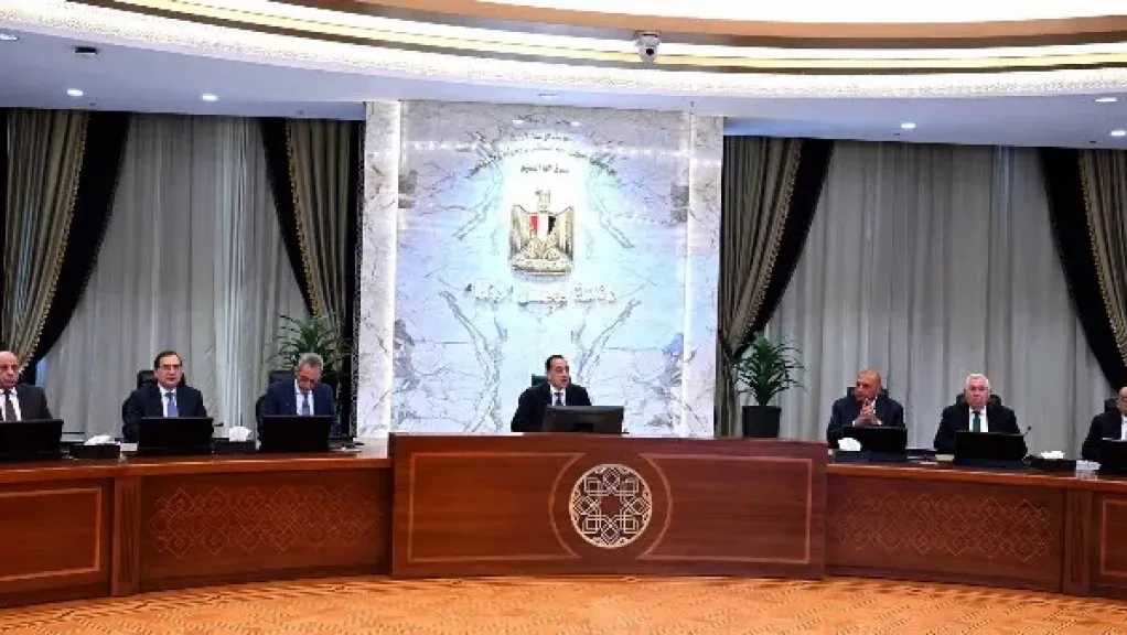 مدبولي يعلن انتهاء تخفيف الأحمال ويؤكد استقرار السلع الأساسية رغم الحرب