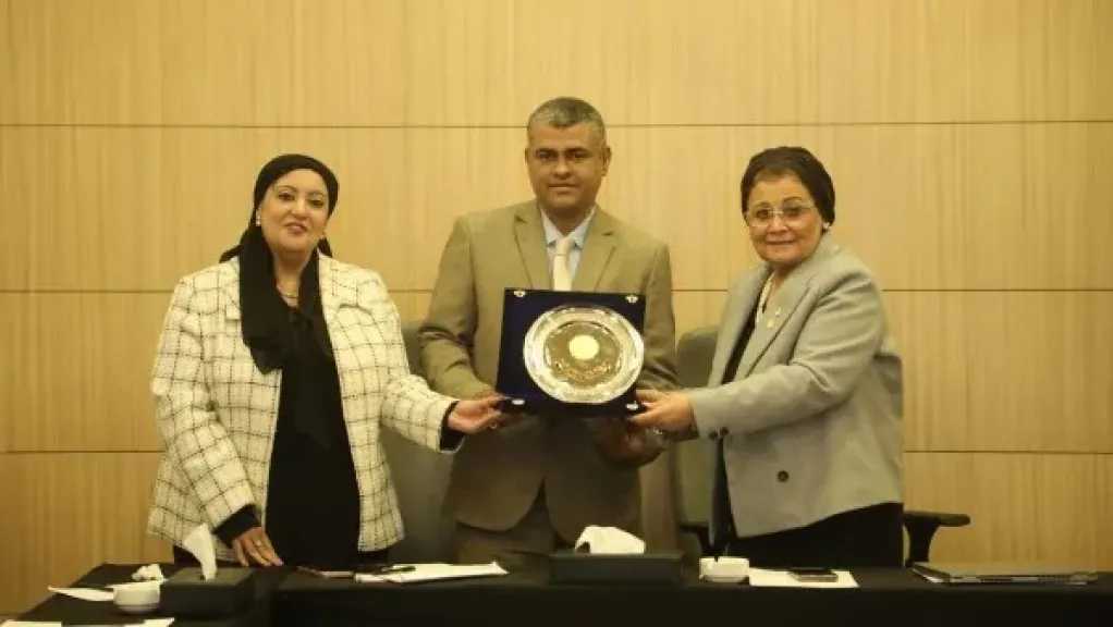 د. عبلة الألفي: جهود مكثفة لتنمية الأسرة وتحقيق معدلات مستدامة لاستخدام وسائل تنظيم الأسرة