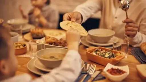 مع النصف الأخير من رمضان.. نصائح غذائية لإنقاص الوزن قبل عيد الفطر