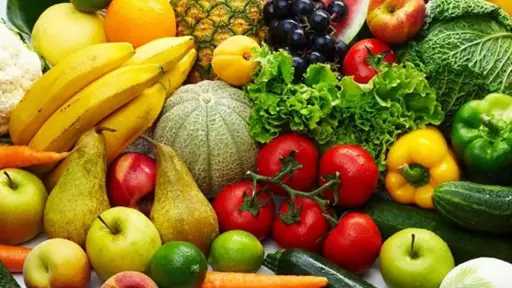 أسعار الخضراوات والفاكهة اليوم: استقرار نسبي في الأسواق