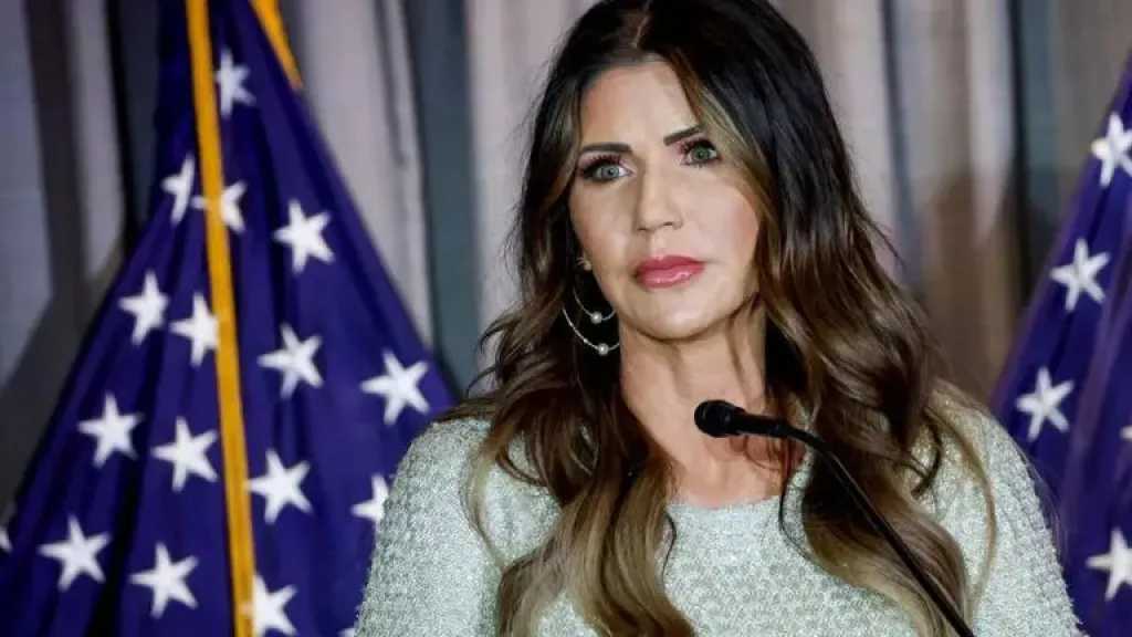 إقالة كريستي نويم: حملة إعلانية تطيح بوزيرة الأمن الداخلي الأمريكية