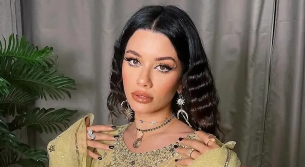 سينتيا خليفة